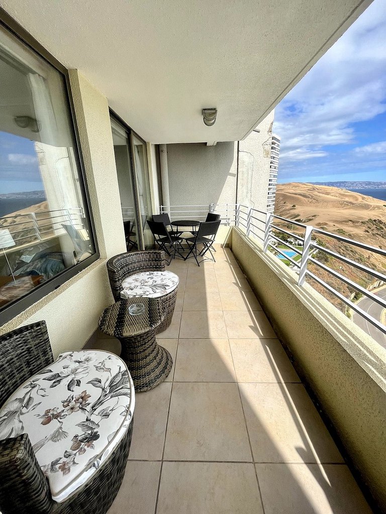 Geomar Beautiful Ocean View Apartment in Concón