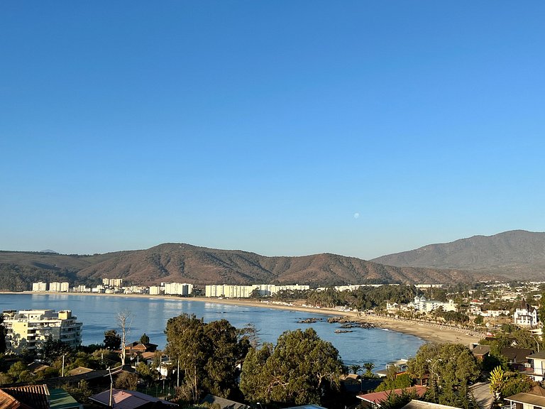 Comfortable apartment with a view of Papudo