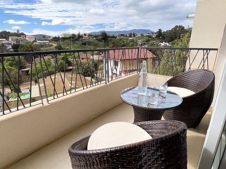 Beach Charm: Sea and Papudo Views