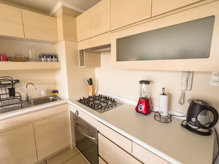 Apt. with private beach, sports courts, jacuzi