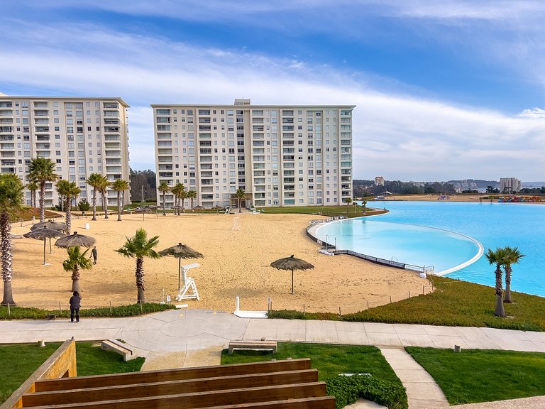 Depto con playa interna, piscina y canchas
