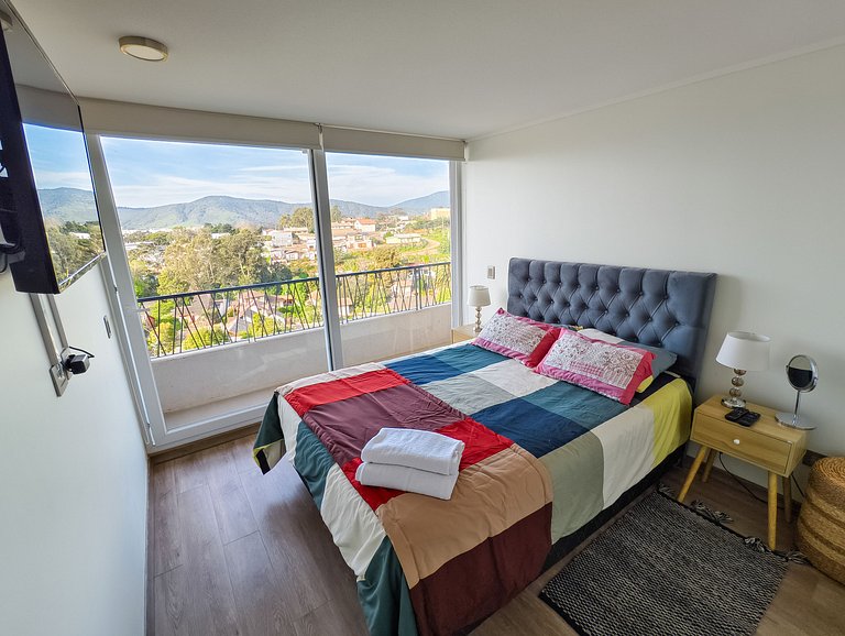 Beachfront Apartment with Ocean View for 5 Guests