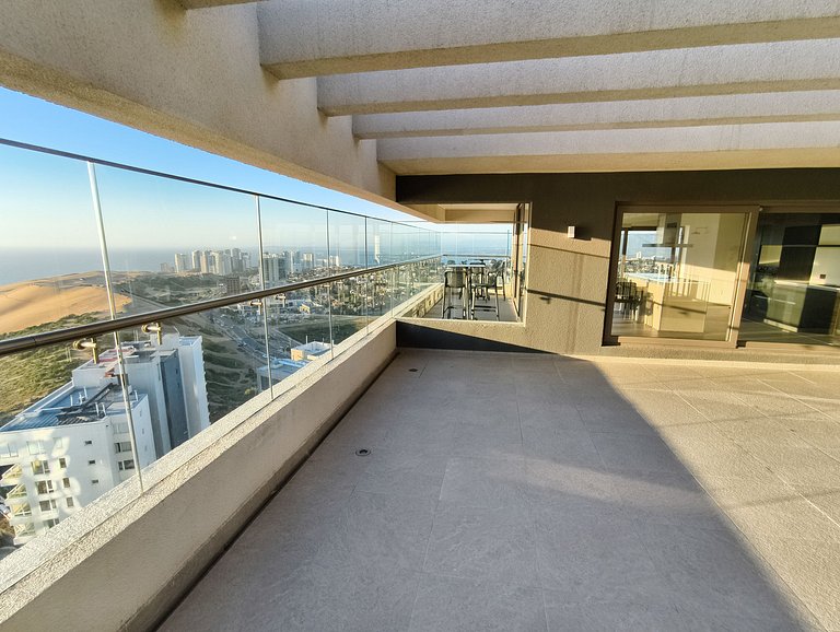 Dpto en Reñaca con espectacular terraza y piscina