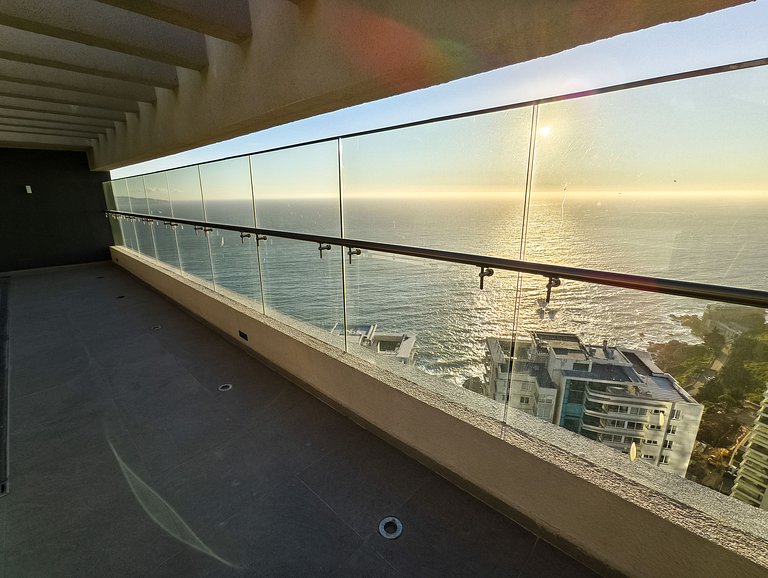 Dpto en Reñaca con espectacular terraza y piscina