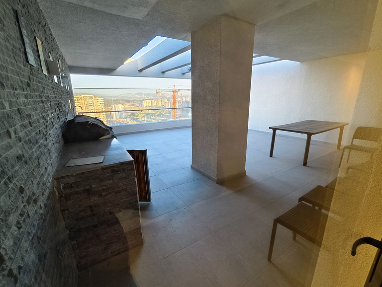 Dpto en Reñaca con espectacular terraza y piscina