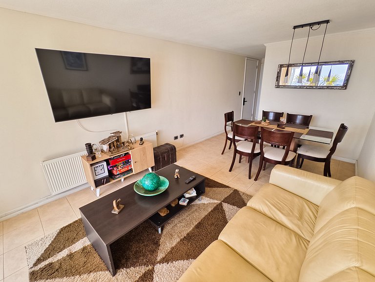 Vista al mar, acceso a la playa y jardín