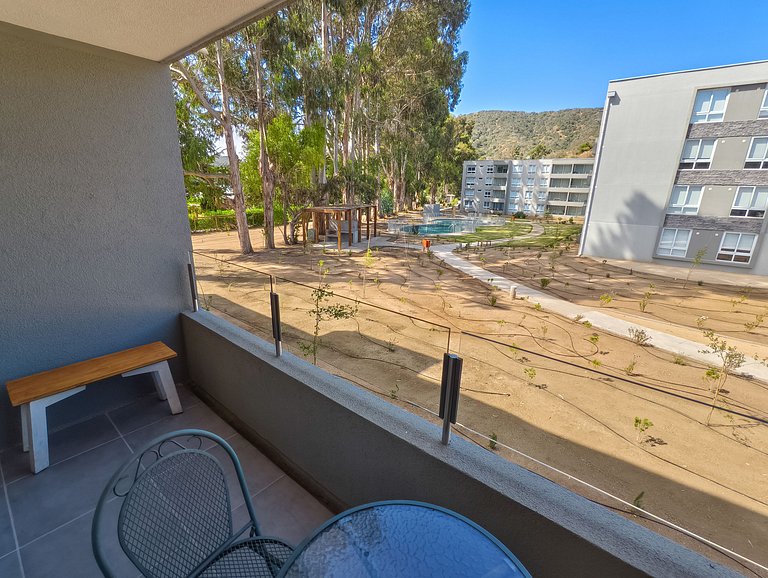 Apt for 7 in Puyai - WiFi, pool, and barbecue area