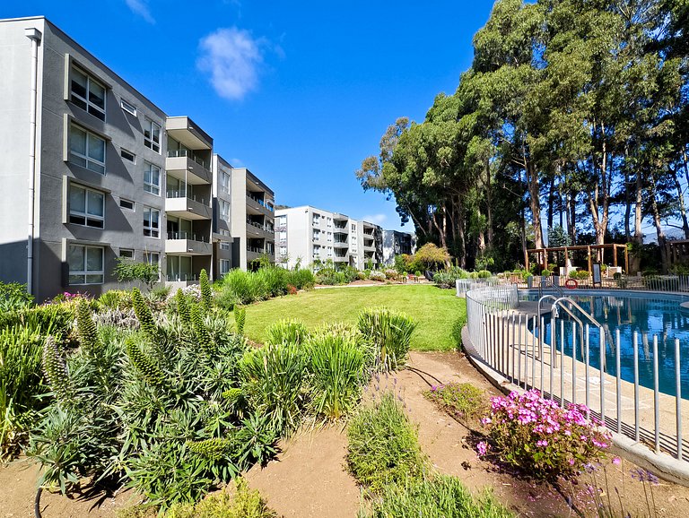 Apt for 7 in Puyai - WiFi, pool, and barbecue area