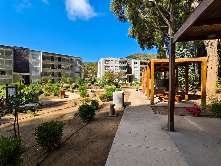 Apt for 7 in Puyai - WiFi, pool, and barbecue area