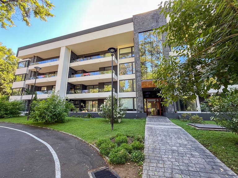 Beautiful, spacious, and modern apartment in Pucón