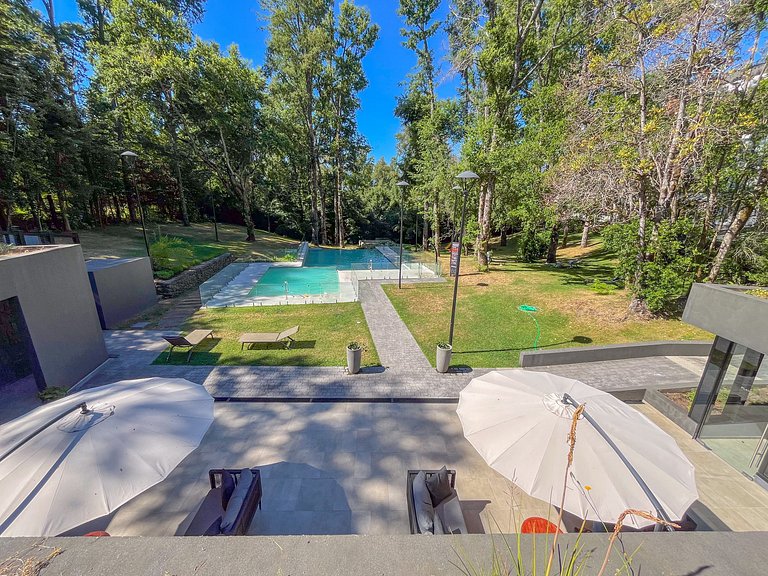 Beautiful, spacious, and modern apartment in Pucón