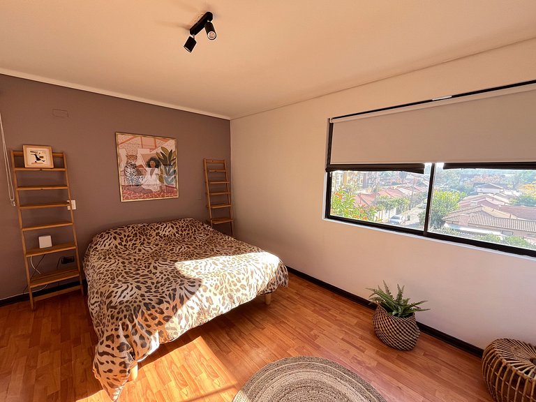 Departamento Amplio a Pasos de Mall Plaza Egaña