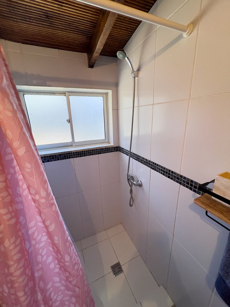 Cómoda casa con terraza y vista al mar en Papudo