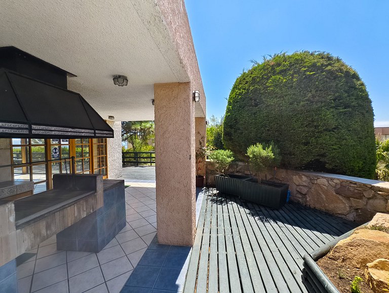 Maravilloso depto. para 5 - vista al mar