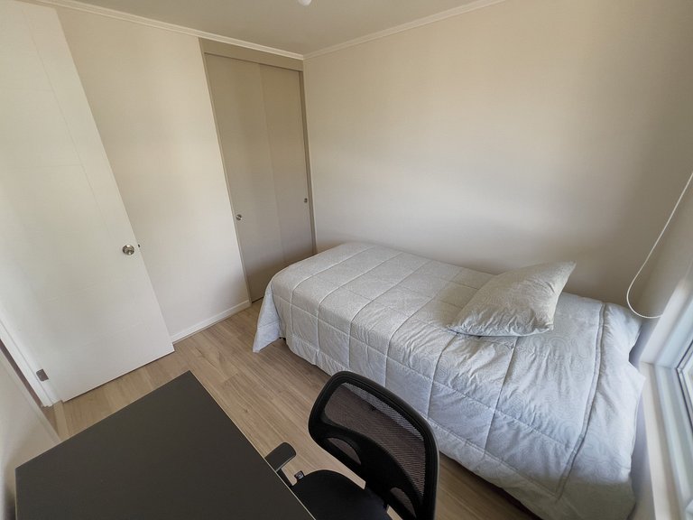 Acogedor y moderno depto. en Lomas de Puyai