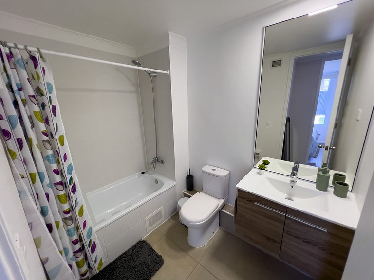 Acogedor y moderno depto. en Lomas de Puyai