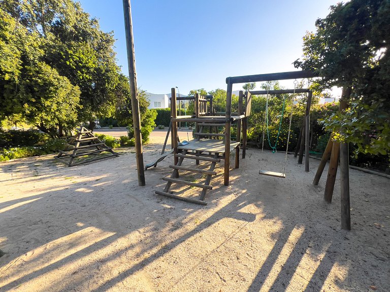 Hermosa casa con piscina - 6 personas Punta Puyai