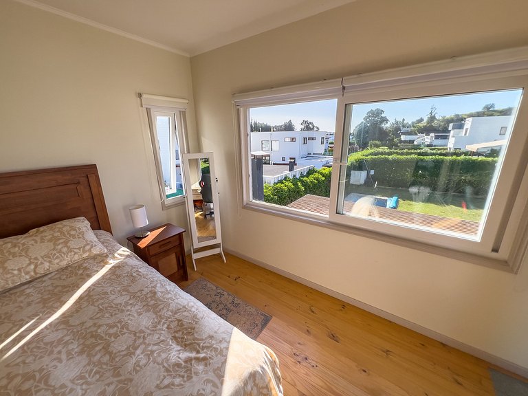 Hermosa casa con piscina - 6 personas Punta Puyai