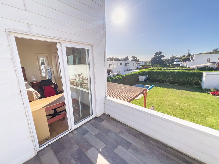 Hermosa casa con piscina - 6 personas Punta Puyai