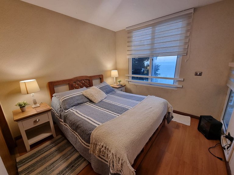 Encanto costero: depto. Bahía Pelícanos para 2