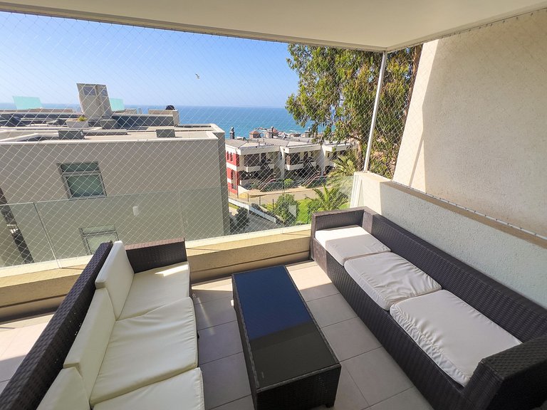 Depto grande con amplia terraza para 5 personas