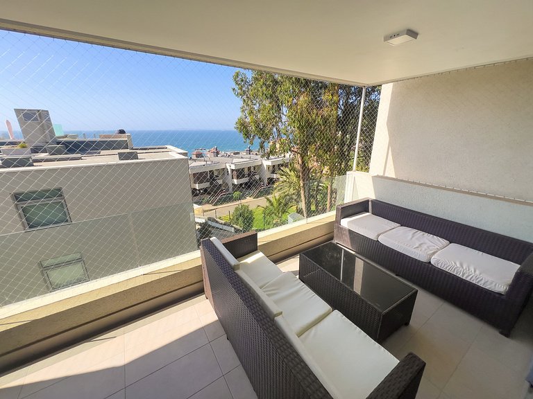 Depto grande con amplia terraza para 5 personas