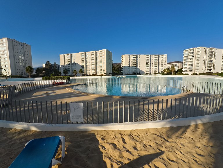 Depto para 5 con vista al mar a pasos de la playa