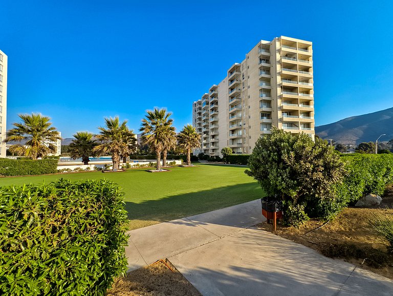 Depto para 5 con vista al mar a pasos de la playa