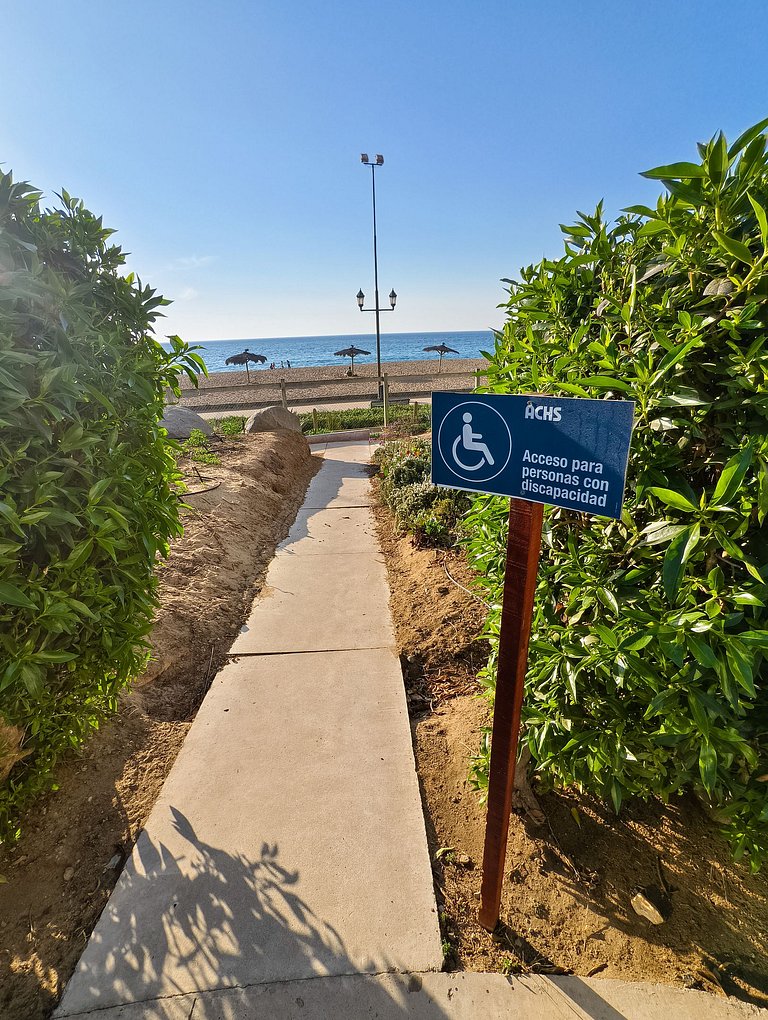 Depto para 5 con vista al mar a pasos de la playa