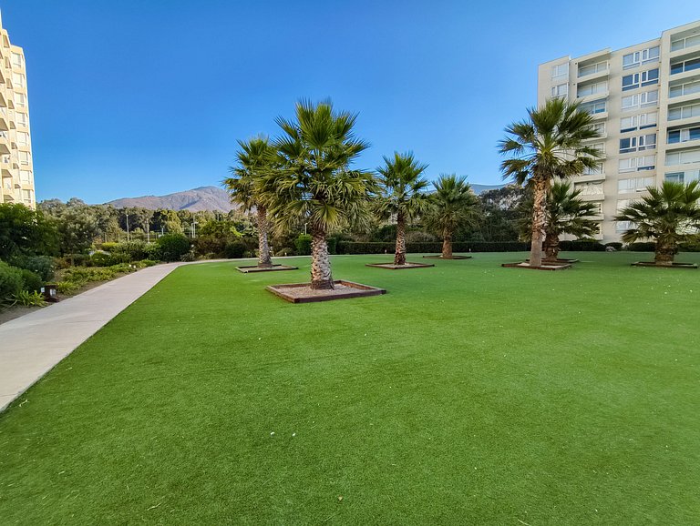 Depto para 5 con vista al mar a pasos de la playa