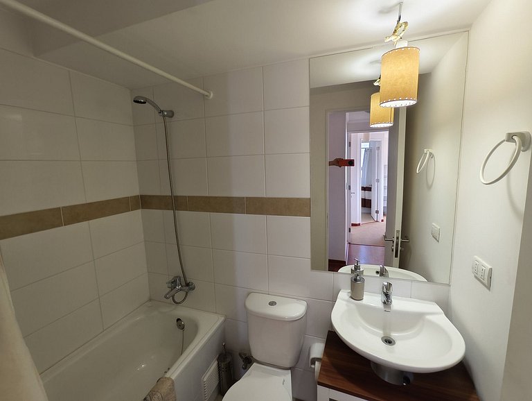 Dpto con hermosa vista a la bahía de Valpo para 6