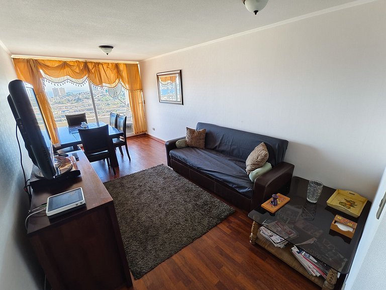 Dpto con hermosa vista a la bahía de Valpo para 6