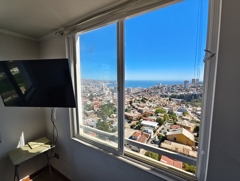 Dpto con hermosa vista a la bahía de Valpo para 6
