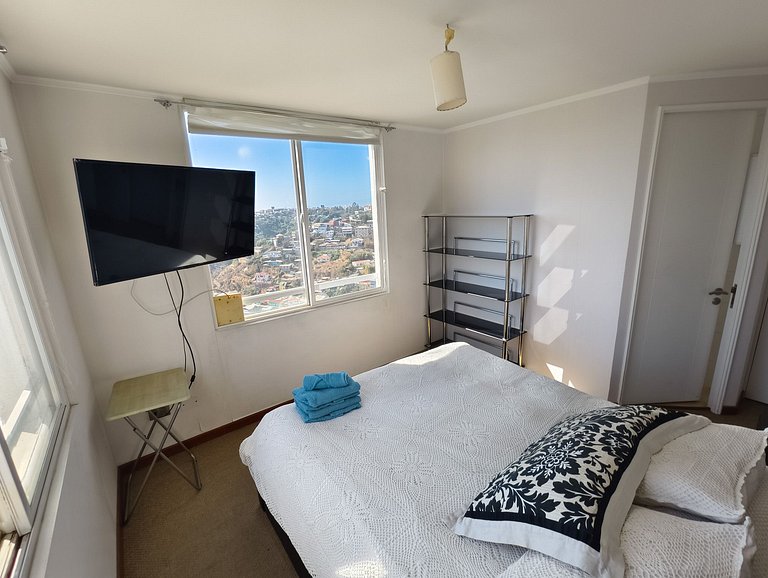 Dpto con hermosa vista a la bahía de Valpo para 6