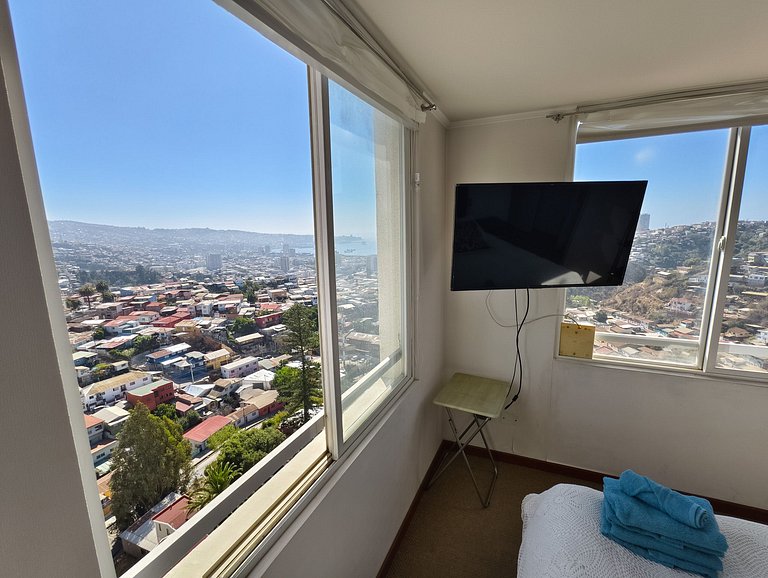 Dpto con hermosa vista a la bahía de Valpo para 6