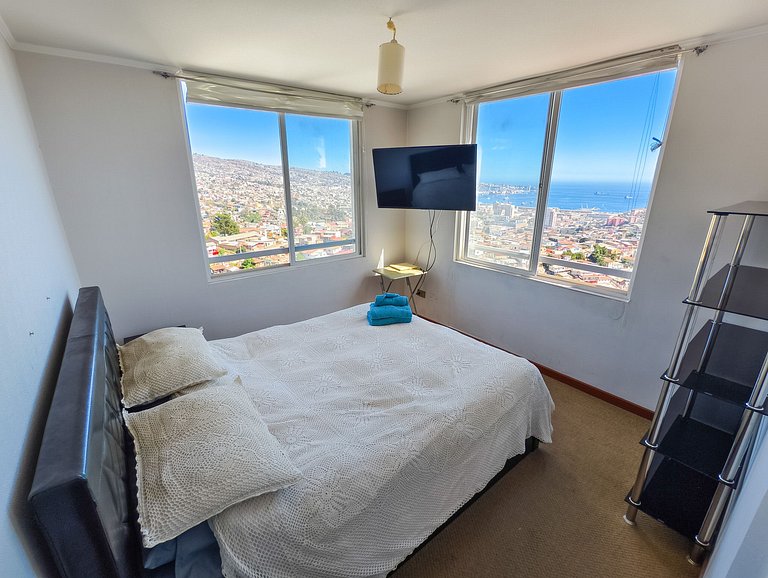 Dpto con hermosa vista a la bahía de Valpo para 6