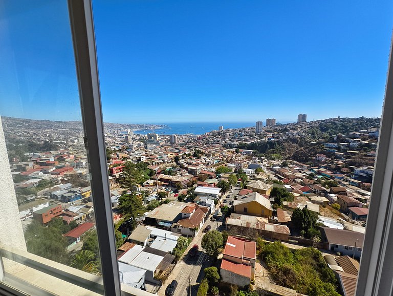 Dpto con hermosa vista a la bahía de Valpo para 6