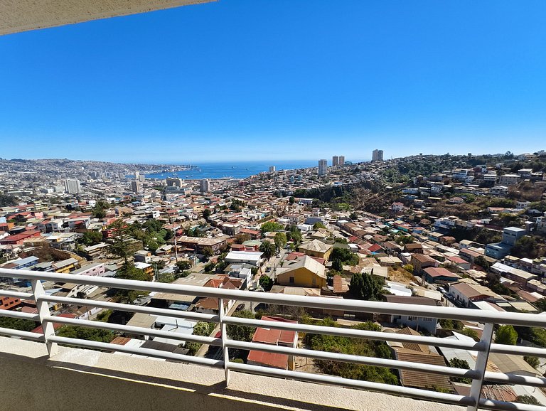 Dpto con hermosa vista a la bahía de Valpo para 6