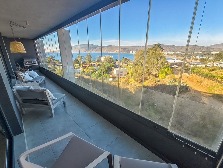 Hermosa vista a la bahía de Papudo para 8 personas