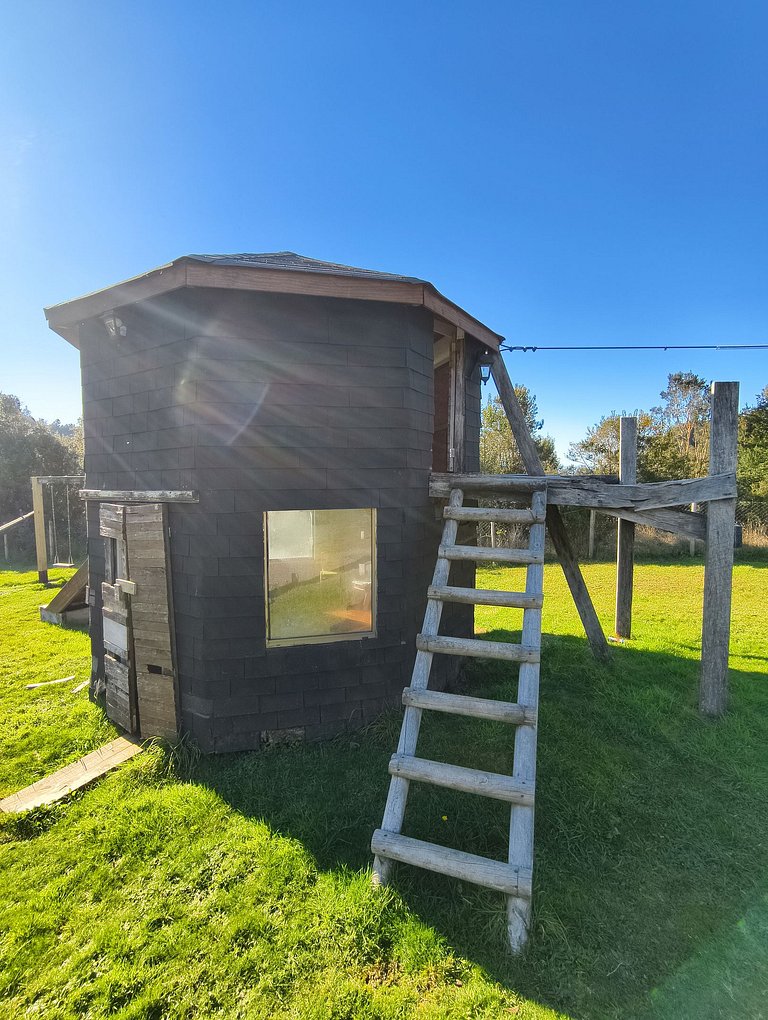 Casa Ensenada vista volcán Osorno y jardín amplio