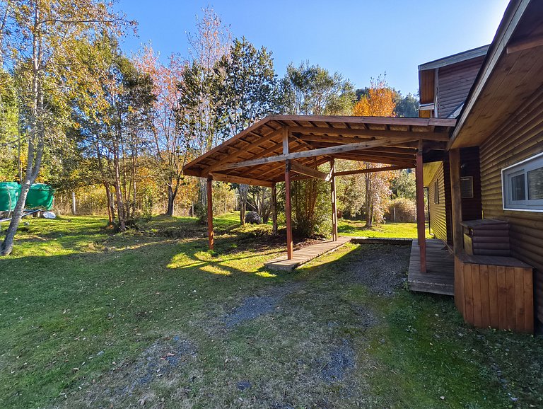 Casa Ensenada vista volcán Osorno y jardín amplio