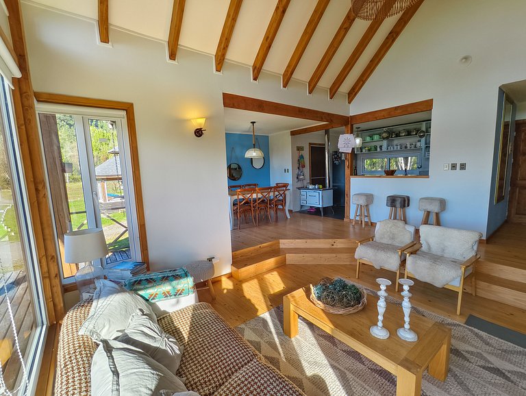 Casa Ensenada vista volcán Osorno y jardín amplio