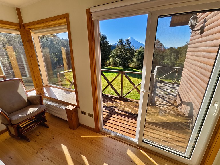 Casa Ensenada vista volcán Osorno y jardín amplio
