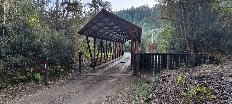 Casa Ensenada vista volcán Osorno y jardín amplio